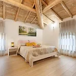 Pozzo Dei Desideri Castelnuovo del Garda